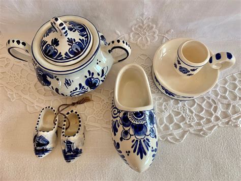 Delft Blue Pottery for sale | Only 2 left at -60%