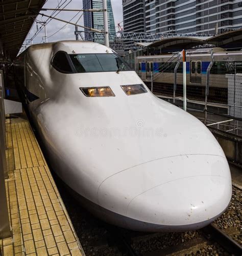 Kyushu Shinkansen 800 Series Bullet Train Editorial Stock Photo - Image ...