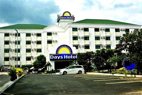 DAYS HOTEL BY WYNDHAM BATANGAS $68 ($̶9̶2̶) - Prices & Reviews ...