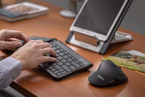 The Best Ergonomic Keyboard and Mouse Combos - Goldtouch