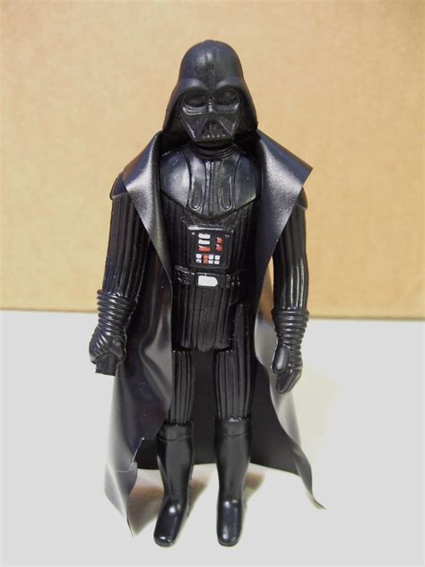 Vintage 1977 Star Wars Darth Vader Action Figure LFL