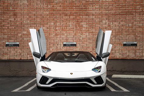 Lamborghini White Aventador S Rental | Premier Auto Miami