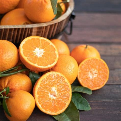 30 Orange Foods (Fruits, Vegetables, and More) - Insanely Good