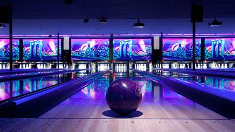 Best bowling alleys in Singapore for knocking down some pins ...