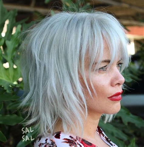 Gray Shaggy Bob | Medium shag haircuts, Hairstyles for thin hair ...