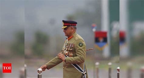 Pak army chief to brief parliamentarians on 'hostile situation' at LoC ...