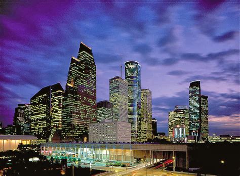 Houston Skyline Wallpaper HD - WallpaperSafari