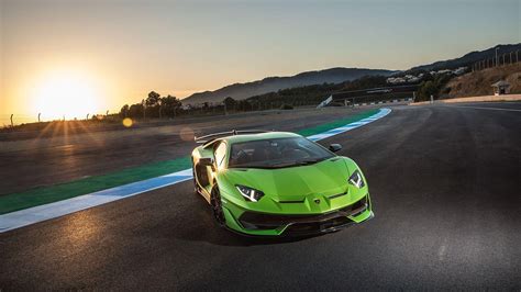 Green Lamborghini Aventador Wallpapers - Top Free Green Lamborghini ...