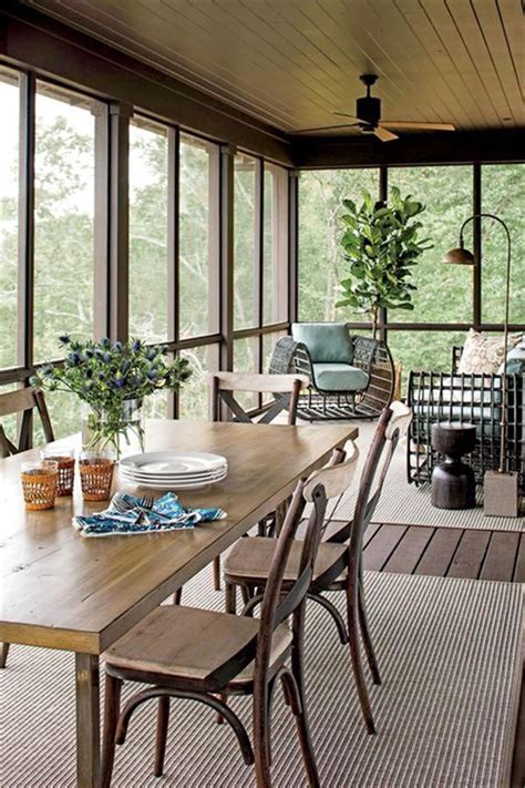 Porch Perfection: Decorating Ideas For An Enclosed Porch – DECOOMO