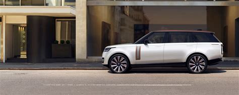 2023 Land Rover Range Rover SV Features | Price, Release Date