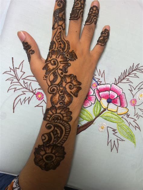 Arabic Mehndi Designs For Hands 2013