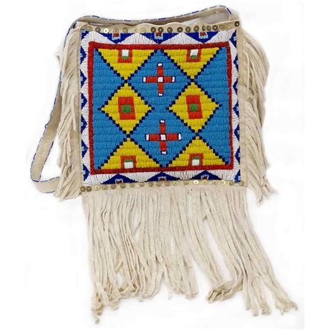 Lakota Sioux Beadwork | Lakota Sioux Old Style Beadwork Bag | Bead work ...