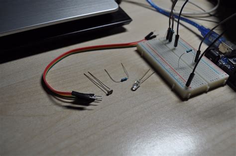 Arduino Photoresistor LED On/off : 4 Steps - Instructables