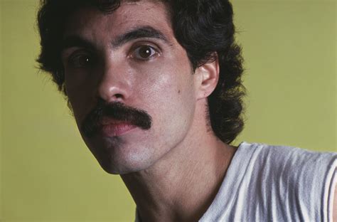 John Oates on why he shaved his 'stache: 'I just looked at myself in ...