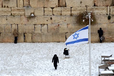 Snow in Israel: Unusual winter storm hits Middle East [PHOTOS] - UPI.com