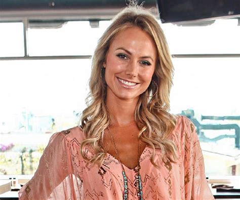 Stacy Keibler Biography - Facts, Childhood, Family Life & Achievements