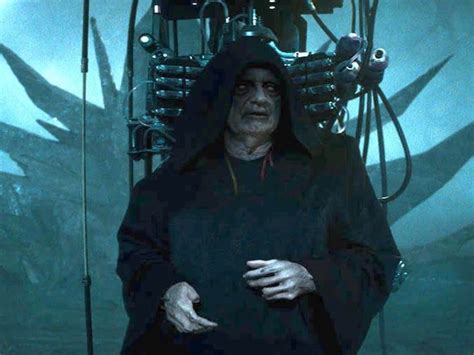 Palpatine Could Have Looked 'Dismembered' in 'the Rise of Skywalker ...