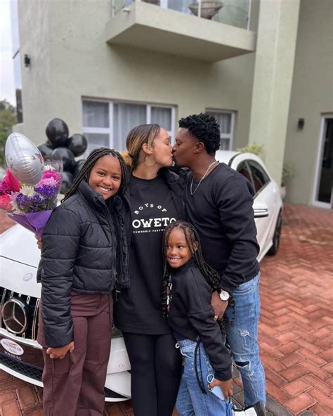 Kagiso Modupe buys his wife Liza Lopes a Mercedes Benz for mothers' day ...