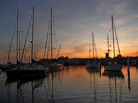 Yarmouth Harbour at Sunrise © Christine Matthews cc-by-sa/2.0 ...