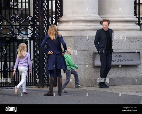 Conan o’brien with family hi-res stock photography and images - Alamy