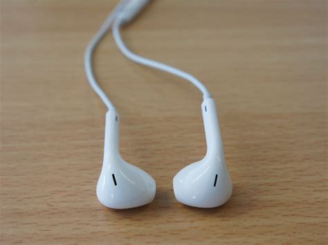 Apple EarPods review