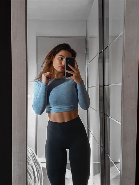 Aesthetic Wolf | blue on blue | Cute workout outfits, Workout clothes ...