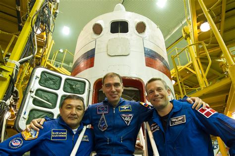 Next Soyuz Crew Ready for Launch – Space Station