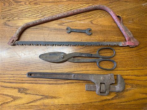 How to: Tips and Tricks for Restoring Old Hand Tools | The RE Store