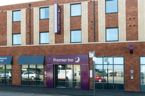 PREMIER INN RHYL SEAFRONT (Wales) - Hotel Reviews, Photos, Rate ...