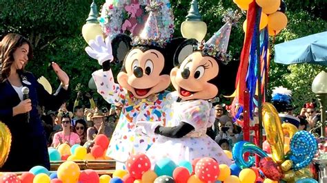 Estable Actor precedente desfile de mickey mouse juicio elemento medias