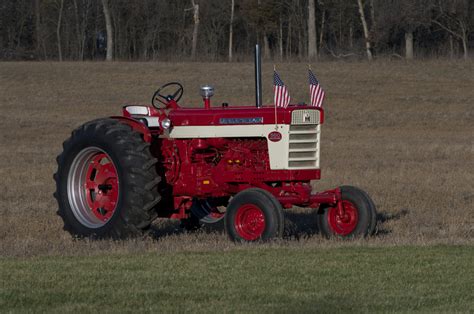 1963 Farmall 560 Diesel for Sale at Auction - Mecum Auctions