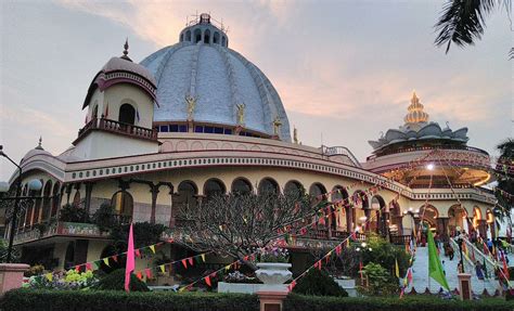 ISKCON Mayapur - Temple, Food, Place To Stay - Swarnab Dutta