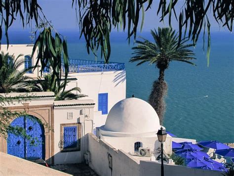 Sidi Bou Said - A Travel Guide to Tunisia's Beautiful Blue and White ...