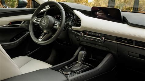 First Drive: The 2019 Mazda 3 Advances the Compact-Car Art | AutoMoto Tale