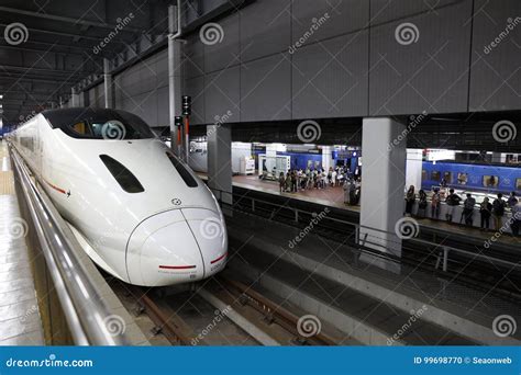 Kyushu Shinkansen 800 Series Bullet Train Editorial Image - Image of ...