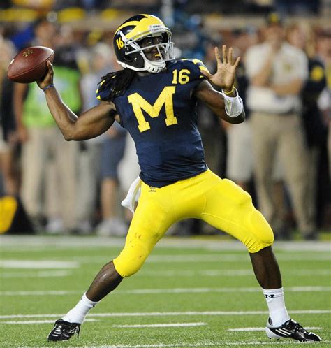 Michigan not expected to wear alternate uniforms in 2013 regular season ...