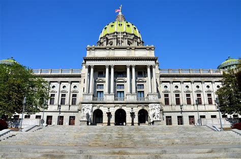 Pennsylvania State Capitol Building in Harrisburg, Pennsylvania ...