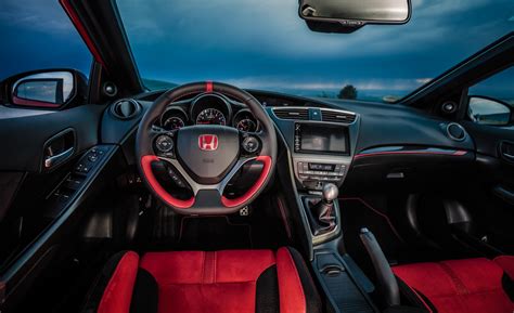 Everything You Need To Know About The Interior Of The Honda Civic Type ...