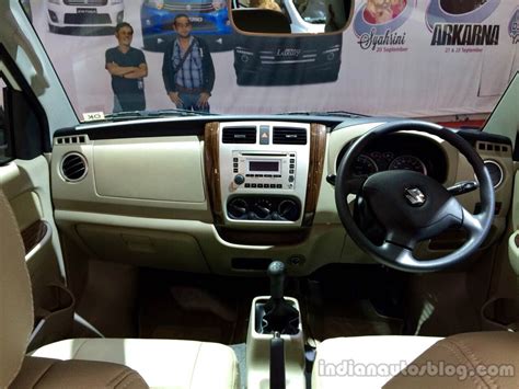 Suzuki APV Luxury MPV launched - IIMS 2014 Live