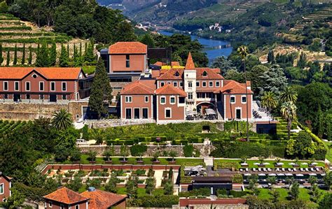 Peso da Régua Travel Guide: Top Attractions & Wine Tours | Mad About Porto