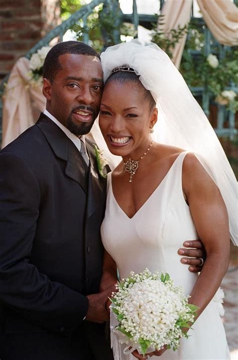 Award-winning actors Angela Bassett and Courtney B. Vance tied the knot ...