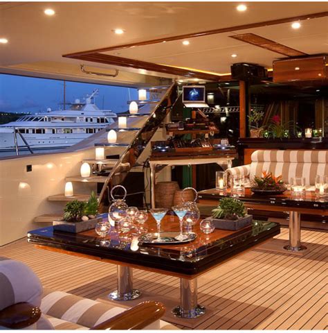 Fashion Glamour Style Luxury | Luxury yacht interior, Luxury yachts ...