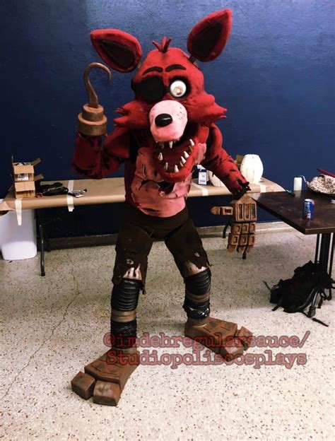 arr esse sou eu eu sou lindo | Fnaf costume for kids, Foxy costume ...