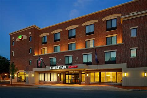 COURTYARD BY MARRIOTT FREDERICKSBURG HISTORIC DISTRICT $149 ($̶1̶7̶9̶ ...