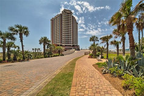 NEW-Elegant Pensacola Beach Resort Condo w/Balcony UPDATED 2019 ...