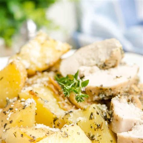 EASY Instant Pot Chicken and Potatoes - Fantabulosity | SO GOOD!