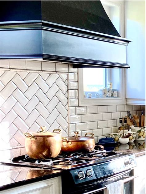 Subway Tile: A Timeless Choice For Kitchen Backsplashes - Home Tile Ideas