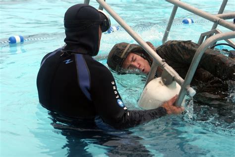 DVIDS - News - Marines practice using underwater breathing device