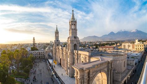 Centro Histórico de Arequipa: entre la reflexión y la añoranza - Rumbos ...