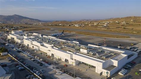 Mykonos Airport gets a new name in honour of a Greek heroine | TheMayor.EU